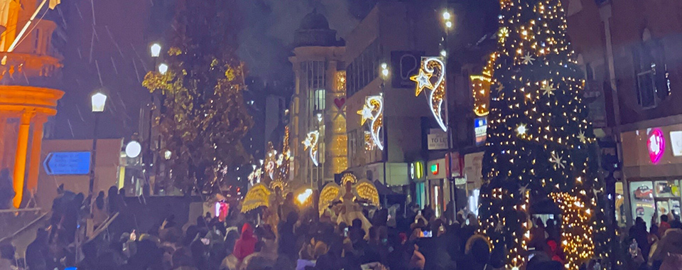 FML recomends to visit The Christmas Light Switch on Ilford High Road